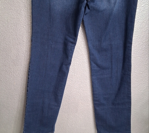 Classic Blue Slim Straight Jeans   Size 8 - Picture 7 of 9